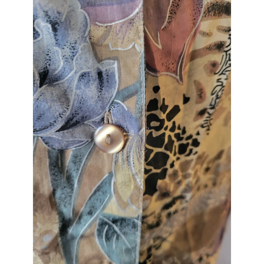 Dress Barn Vintage Colorful Collared Button Down Top 100% Silk Size M Timeless - Picture 4 of 12